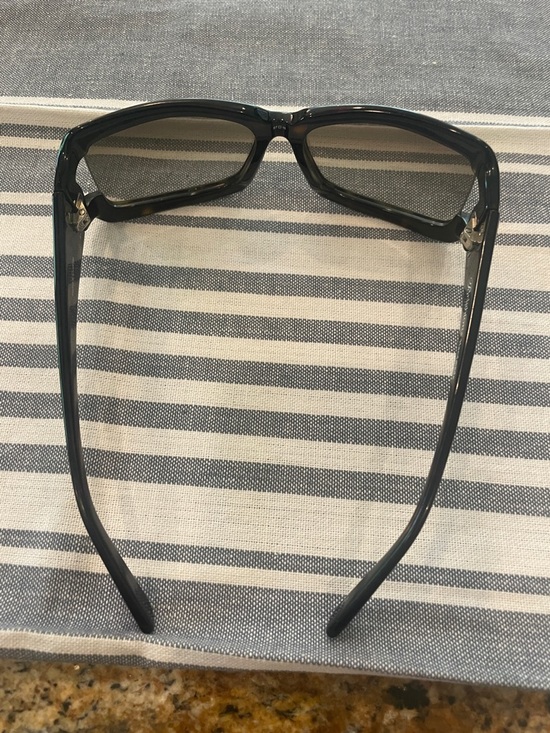 Brighton Black Oversized Rectangle Women\'s Sunglasses main image 9